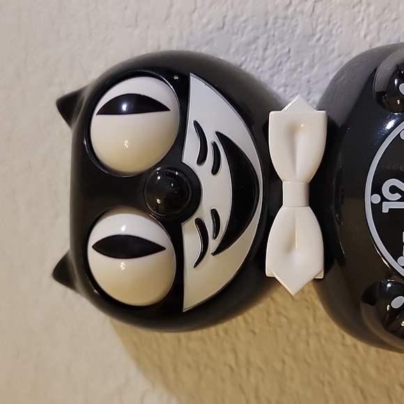 yellow tail Kit-Cat Klock Limited Release clock RARE & RETIRED - Picture 3 of 8